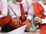 Kronologi-Kepala-Sekolah-Bully-3-Siswanya-Disuruh-Jilat-Tembok-dan-Makan-Kertas-Dipukul-Pakai-Kayu.jpg