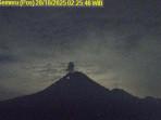 LAVA-PIJAR-GUNUNG-SEMERU-28102025.jpg