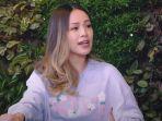 Lady-Nayoan-ketika-hadir-di-Youtube-Denny-Sumargo.jpg