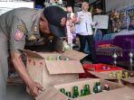 Operasi-gabungan-terhadap-minuman-keras-ilegal-di-Kota-Batu-Jumat-1462024.jpg