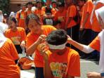 Pelajar-SMP-Negeri-3-Kota-Malang-saat-memberikan-pertolongan-medis.jpg