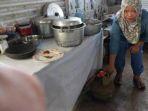 Pelaku-UMKM-di-Banyuwangi-mengeluhkan-naiknya-harga-LPG-bersubsidi.jpg