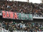 Persebaya-vs-Persija-di-Stadion-GBT-laga-pekan-ke-11-Liga-1-20242025-lalu.jpg
