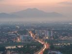 Prakiraan-Cuaca-Malang-Kota-Batu-Hari-Ini-Rabu-8-Oktober-2025-Udara-Kabur-Dingin-Tembus-15C.jpg