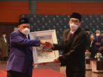 Prof-Dr-Hariyono-MPd-kanan-dilantik-sebagai-Rektor-Universitas-Negeri-Malang-UM.jpg
