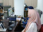 Proses-perekaman-kartu-tanda-penduduk-digital-di-Mal-Pelayanan-Publik-Kota-Malang.jpg
