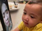 Rayyanza-Ogah-ogahan-Video-Call-Raffi-Ahmad-Ekspresi-Cipung-Langsung-Beda-Saat-VC-Nagita-Slavina.jpg