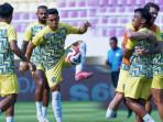 Rekor-Unik-Arema-FC-Tiga-Laga-Tandang-Tiga-Kali-Imbang-Tak-Terkalahkan-tapi-Tanpa-Kemenangan.jpg