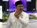 SEKOLAH-RAKYAT-Menteri-Sosial-Saifullah-Yusuf-atau-Gus-Ipul-saat-ditemui-di-Kota-Batu.jpg