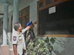 Satpol-PP-Surabaya-mengantisipasi-praktik-prositusi-di-kawasan-eks-Lokalisasi-Moroseneng.jpg