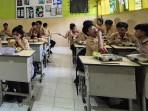 Cegah Keracunan saat Makan Bergizi Gratis, Ini Langkah yang Dilakukan SMP Negeri 2 Kota Malang