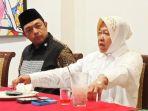 Tri-Rismaharini-dan-KH-Zahrul-Azhar-Asumta-Gus-Hans-Gubeng-Surabaya.jpg