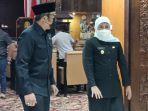 Wakil-Ketua-DPRD-Jatim-Sahat-Tua-Simanjuntak-saat-bersama-Gubernur-Khofifah-Indar-Parawansa.jpg