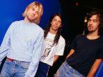 anggota-grup-band-nirvana-dari-kiri-ke-kanan-kurt-cobain-dave-grohl-krist-novoselic.jpg