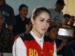 artis-jennifer-dunn-menjalani-sidang-perkara-penyalahgunaan-narkoba-di-pengadilan-negeri-jakarta_20180525_185705.jpg