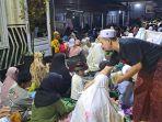 bagi-uang-tarawih.jpg