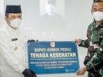bantuan-apd-bupati-jember-hendy-siswanto.jpg