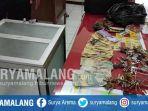 barang-bukti-dari-sya-diduga-maling-di-mushola-al-hikmah-saat-dibawa-ke-polsek-batu.jpg