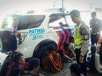 brigadir-hermansyah-saat-memberikan-ceramah-ke-anak-jalanan-terjaring-razia-di-pasuruan.jpg