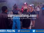 Begini Ketakjuban Wisatawan Rusia Lihat Keindahan Gunung Kelud
