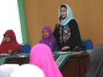 calon-wakil-gubernur-jawa-puti-guntur-soekarno-aisyiyah-di-ponorogo_20180609_011534.jpg