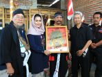 calon-wakil-gubernur-jawa-timur-puti-guntur-soekarn_20180607_235850.jpg