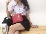 cewek-gadis-wanita-perempuan-rok-mini_20170911_214550.jpg