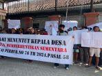 demo-warga-desa-Ponorogo.jpg