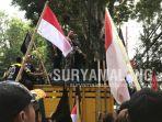 demonstrasi-gmbi-menuntut-pembangunan-rest-area-di-jalur-lintas-selatan-jls-malang.jpg