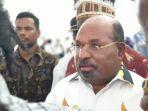 gubernur-papua-lukas-enembe-masuk-papua-nugini-secara-ilegal.jpg