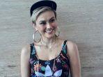 hal-tak-terduga-yang-bikin-agnez-mo-kangen-berat-sama-indonesia-khas-banget-gak-ada-di-amerika.jpg