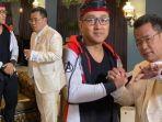 hotman-paris-kaget-tahu-status-pernikahan-sebenarnya-teddy-dan-lina-jubaedah-singgung-hak-warisan.jpg