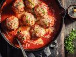 ilustrasi-bakso-resep-bakso-mercon-lengkap-dengan-resep-kuahnya.jpg