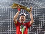 ismed-sofyan-membawa-persija-jakarta-juara-liga-1-2018.jpg