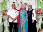 mempelai-wanita-di-pelaminan-tanpa-pengantin-pria_20170922_091916.jpg