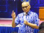 mendikbud-era-1993-1998-profesor-wardiman-djojonegoro-kelahiran-pamekasan-85-tahun-silam.jpg