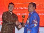 PDAM Kabupaten Malang Raih Tiga Penghargaan Top BUMD