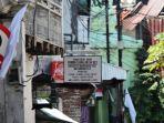 pedagang-di-surabaya-kibarkan-bendera-putih.jpg