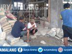 pekerja-pembangunan-proyek-rusunawa-mogok-di-block-office-kepanjen-kabupaten-malang.jpg