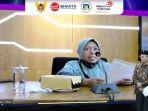 Pemilik UMKM Tenun Medali Mas Bandar Kidul Kota Kediri Tetap Bertahan di Tengah Pandemi