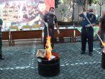 Kejari Pasuruan Musnahkan 3,1 Kg Sabu dan Jutaan Rokok Ilegal dari 242 Perkara