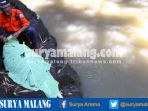 penemuan-mayat-wanita-di-sungai-bango-kota-malang_20170111_225038.jpg