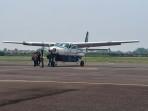 penerbangan-pesawat-Susi-Air-di-Bandar-Udara-Trunojoyo-Sumenep.jpg