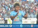 persela-lamongan-fahmi-al-ayyubi-merayakan-gol-usai-menjebol-gawang-madura-united_20180723_155718.jpg
