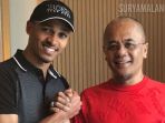 peter-odemwingie-dan-manajer-tim-madura-united-haruna-soemitro_20180602_231219.jpg