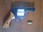 pistol-yang-disita-dari-pria-berinisial-ag-32-di-kecamatan-way-jepara-lampung-timur.jpg