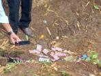 polisi-olah-tkp-penemuan-jasad-di-sungai-desa-sumberbendo-sumberasih-probolinggo.jpg