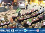 rapat-paripurna-dprd-jatim-jumat-1742020.jpg