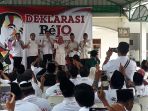 relawan-jokowi-gresik_20181013_161344.jpg