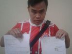 riyan-abdi-saputro-yang-mengaku-sebagai-anggota-polisi-dan-dinas-di-polres-blitar_20171021_132907.jpg